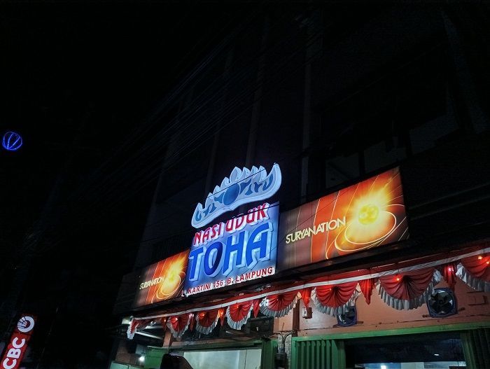 Sudah Buka Lebih dari 20 Tahun, Warung Nasi Uduk Asal Lampung Ini Jadi Incaran Pejabat Hingga Selebriti