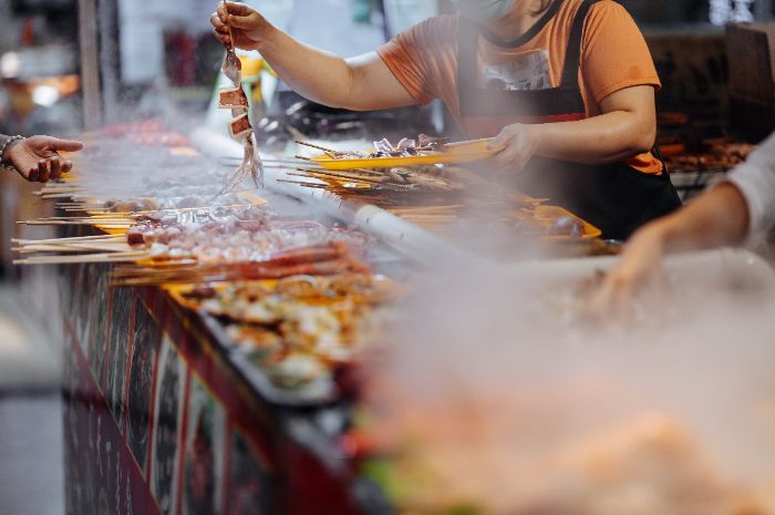 Murah Meriah! Ini 5 Rekomendasi Jajanan di Samping Plaza Indonesia