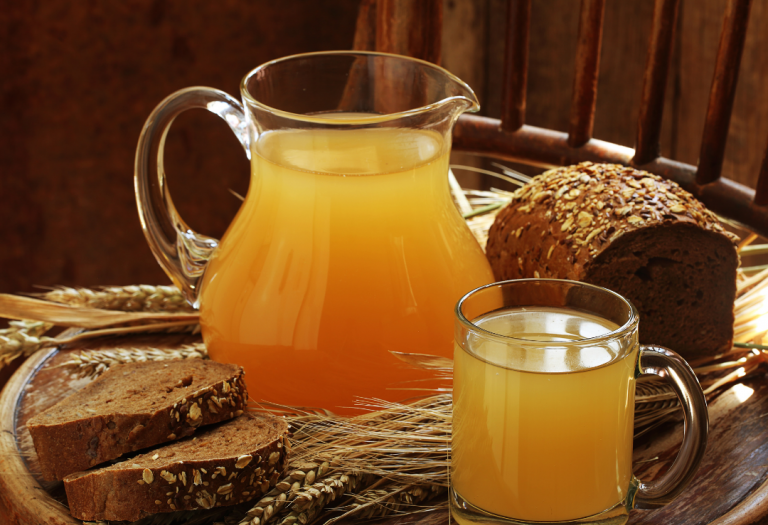 Kvass, Minuman Fermentasi Sehat dari Rusia yang Bisa Kamu Buat dengan Mudah