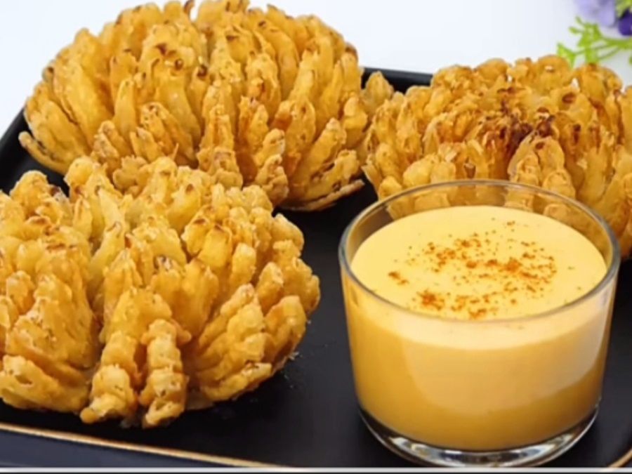 Resep Bawang Bombai Goreng Saus Keju Pedas Nampol: Camilan Maknyus!