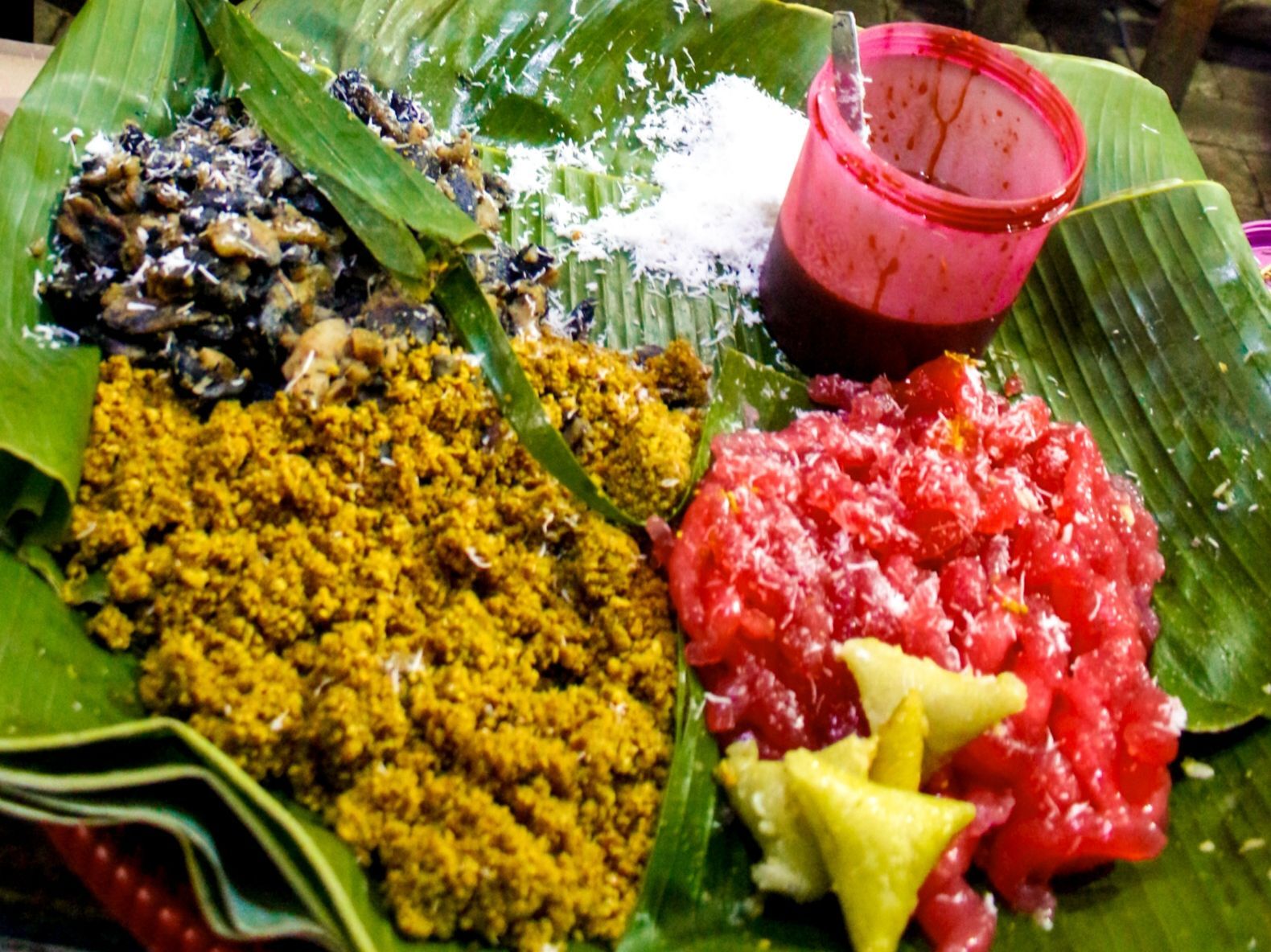 Nostalgia Jajanan Legendaris di Pasar Warna-warni Landungsari