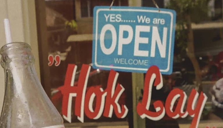 Depot Hok Lay: Kuliner Legendaris yang Wajib Dicoba di Malang