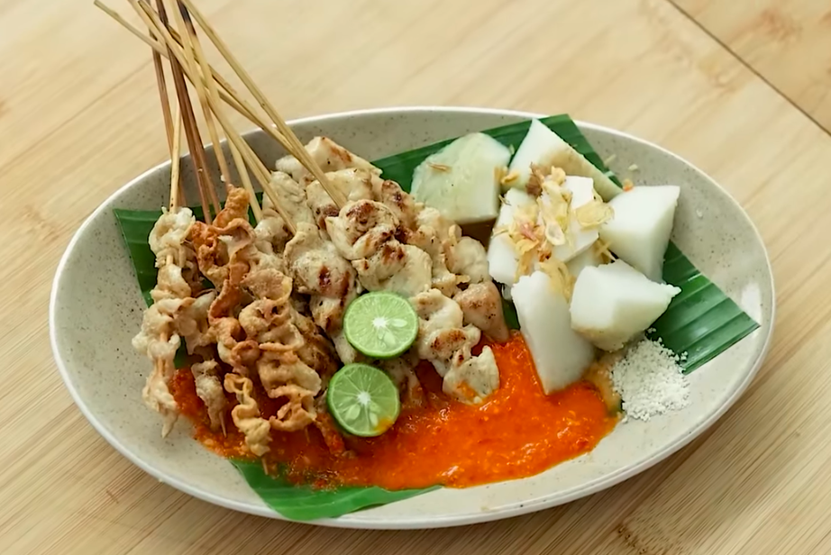 Enggak Perlu Jauh-jauh ke Senayan, Ini Resep Sate Taichan Daging dan Kulit Ayam yang Renyah