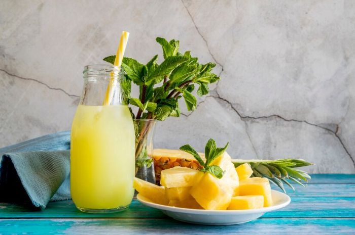 17 Ide Nama Usaha Jus Nanas Kekinian yang Bikin Bisnismu Makin Segar dan Cuan