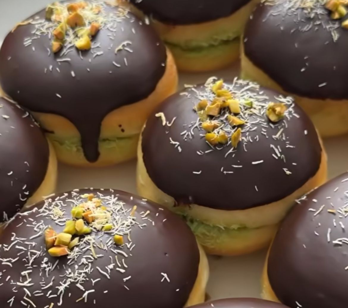 Resep Donat Pistachio Kunafa: Perpaduan Manis dan Gurih yang Bikin Nagih
