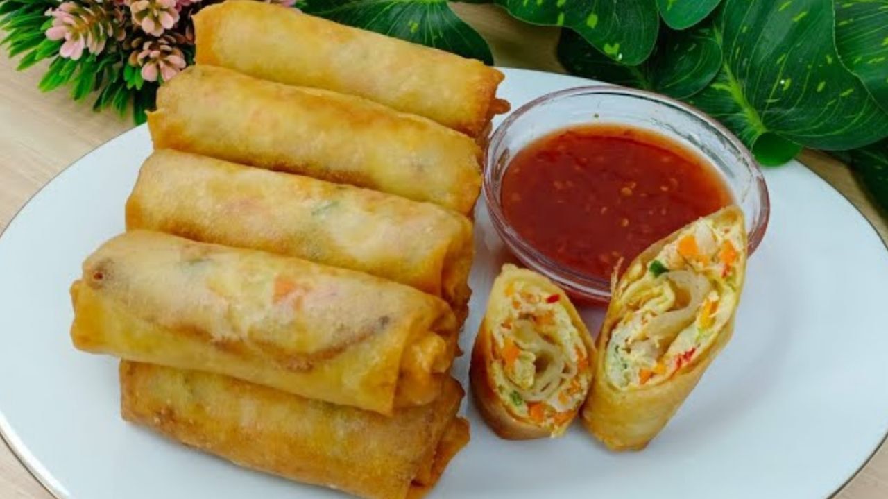 Resep Lumpia Telur Gulung, Takjil Ramadan yang Laris Manis!