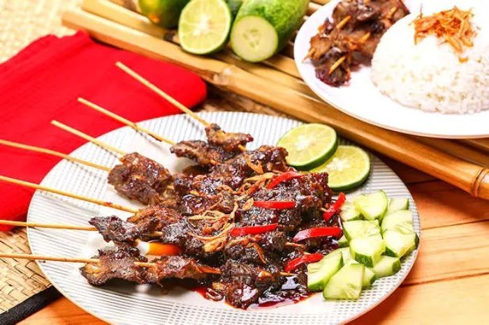 7 Rekomendasi Menu Sate Khas Senayan yang Sering Dipesan 2025