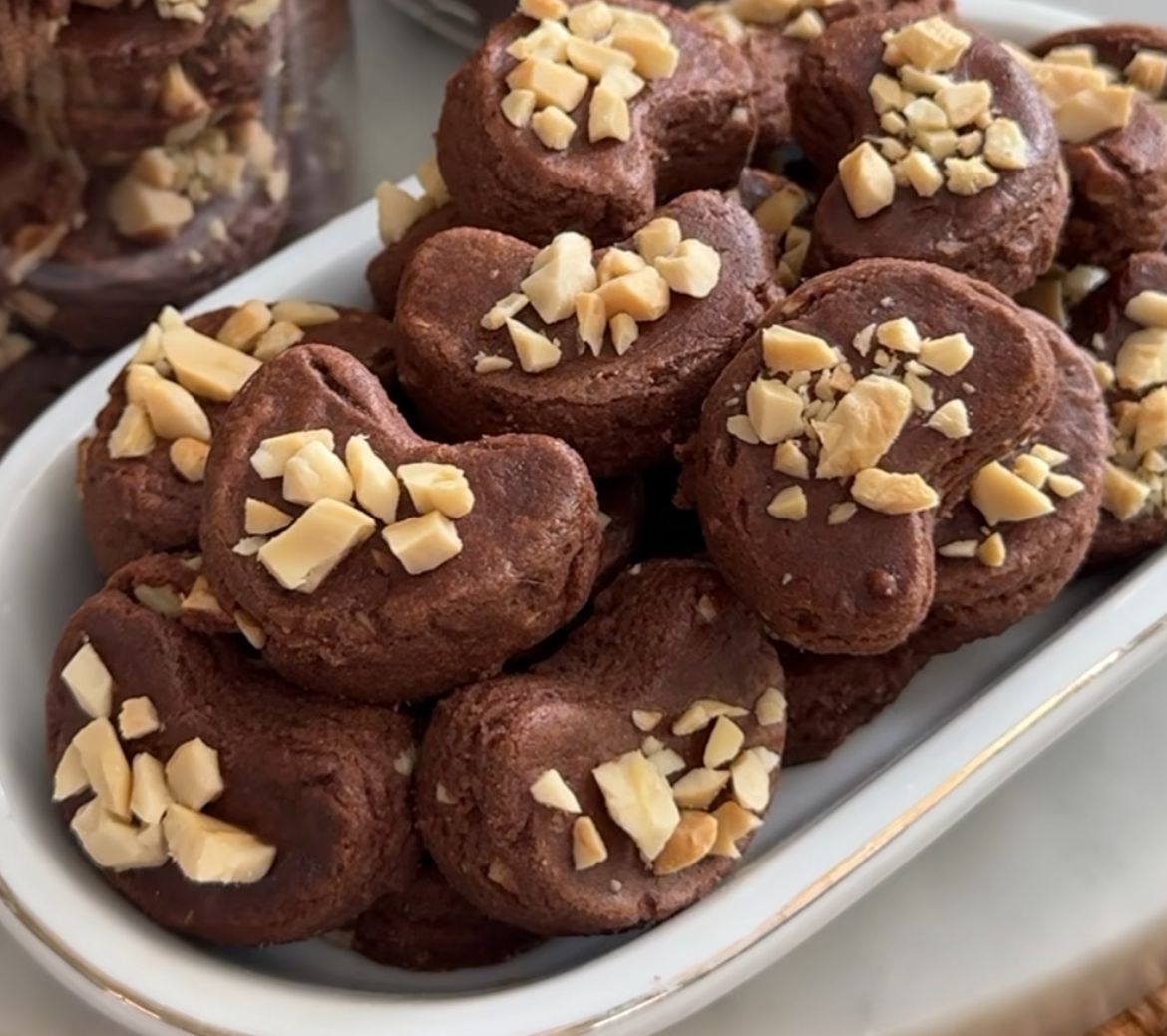 Resep Choco Cashew Cookies, Kue Kering Lezat dengan Cita Rasa Cokelat dan Kacang Mede