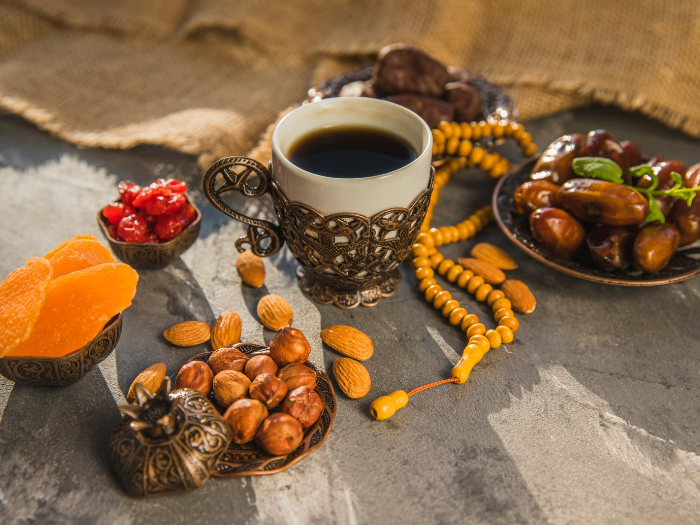 Ngopi Saat Puasa: Bisa Banget, Asal Tahu Triknya!