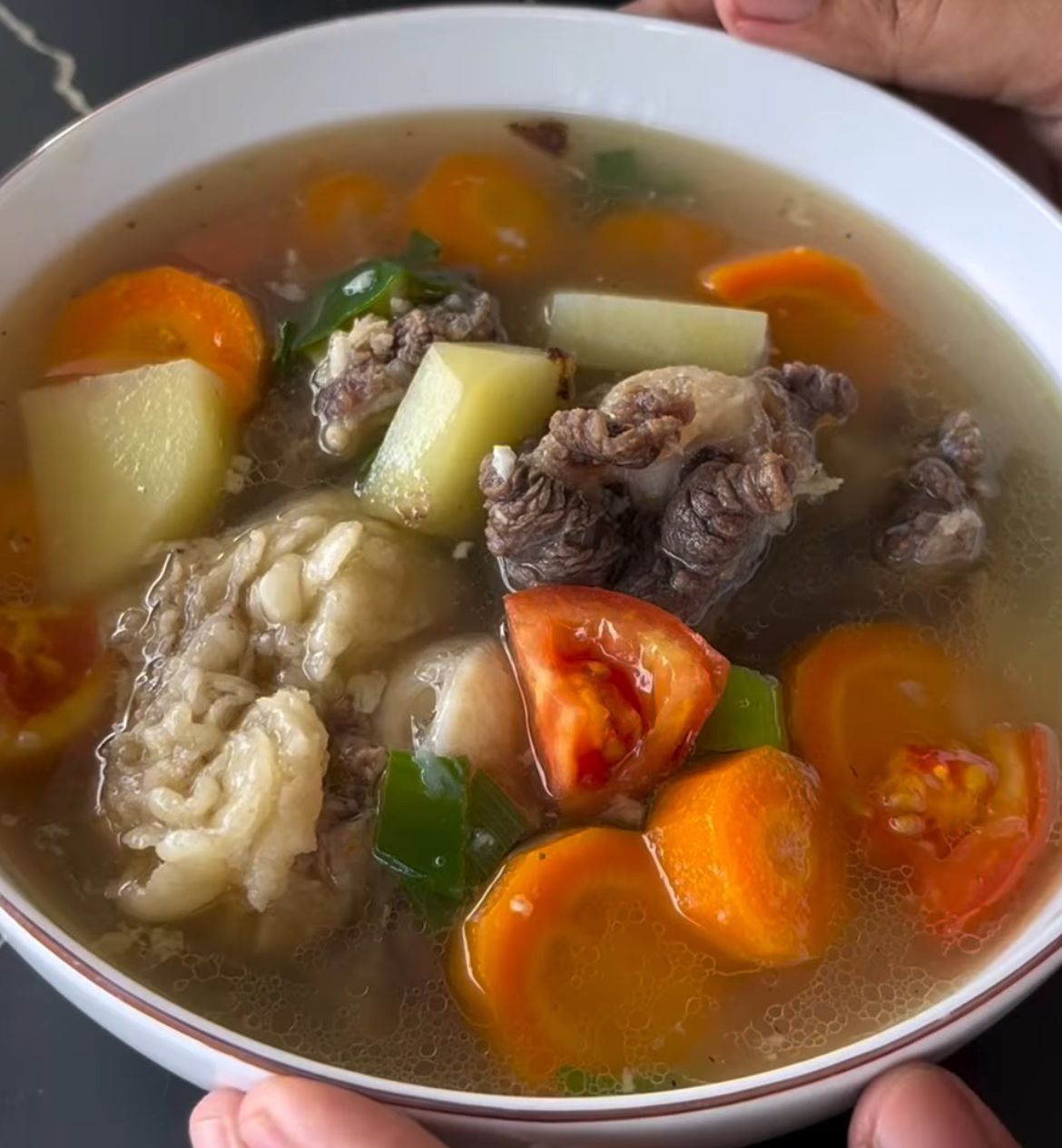 Resep Sop Buntut ala Resto, Gurih dan Lezat untuk Santapan Buka Puasa