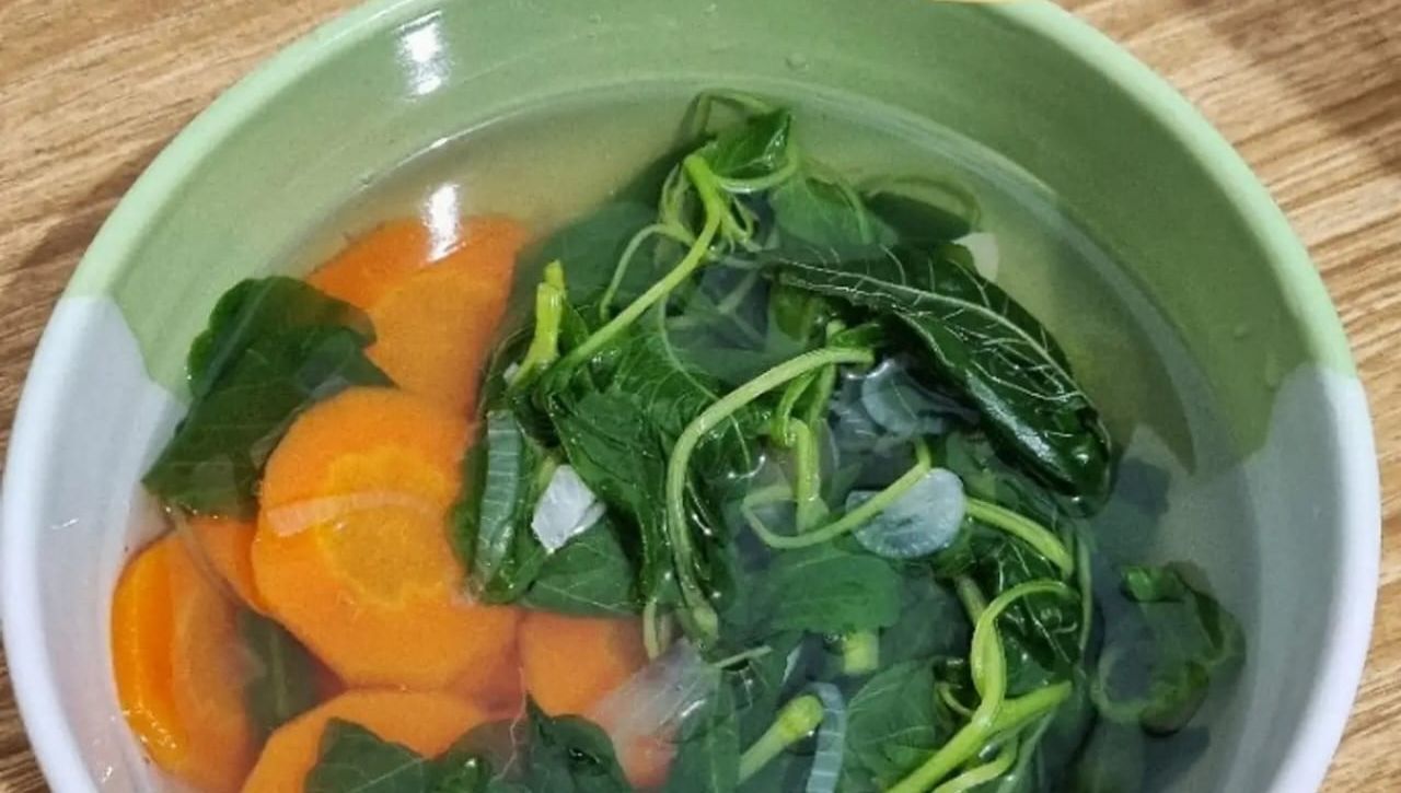 Cara Memasak Sayur Bayam yang Benar Agar Gizinya Tidak Hilang