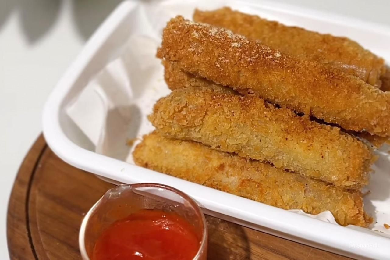 Resep Lumpia Sosis Crispy, Camilan Simpel yang Enak dan Bikin Nagih