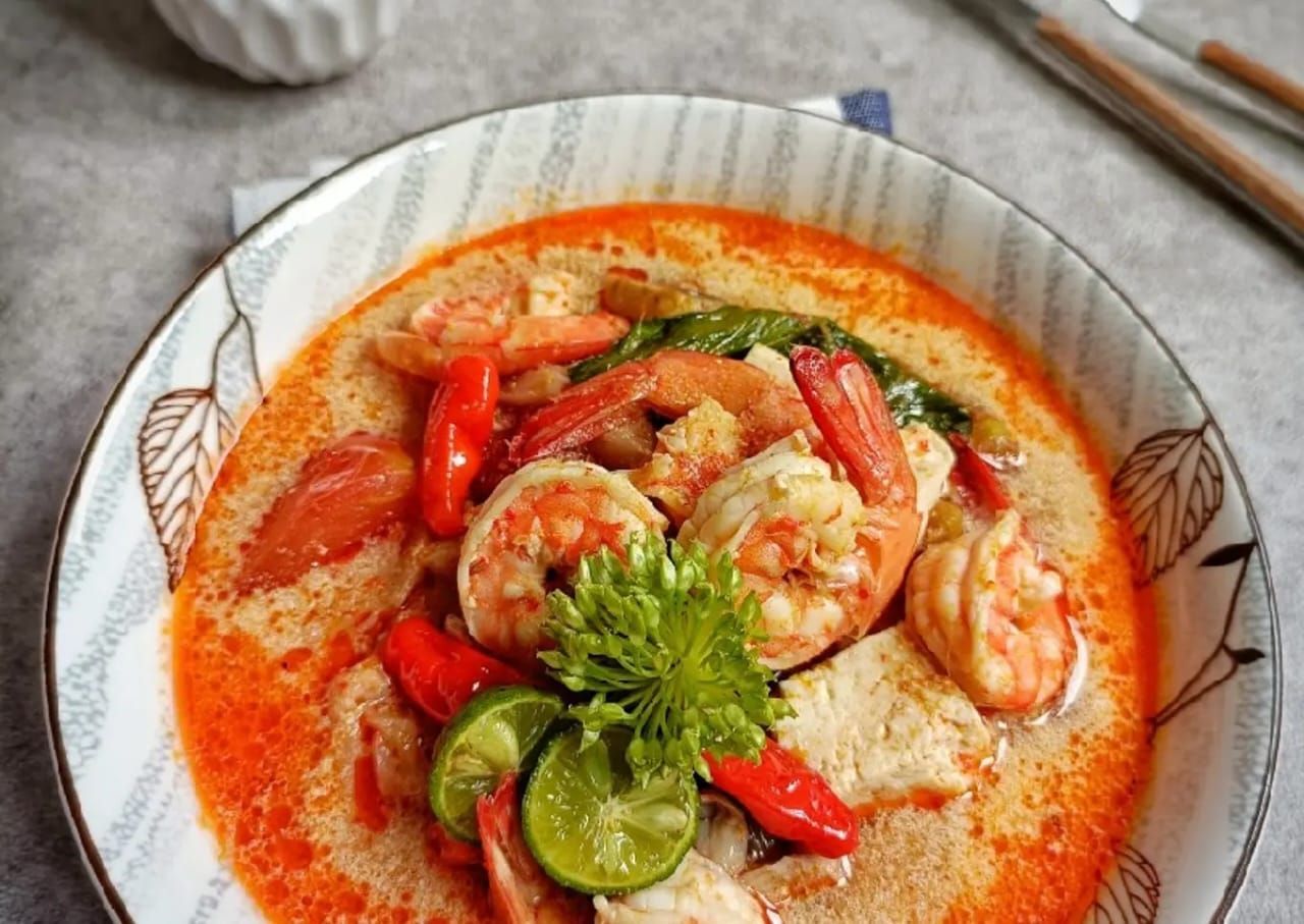 Rahasia Bumbu Tom Yam: Kaldu Udang yang Bikin Nagih
