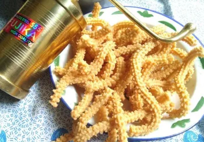 Rahasia Kue Akar Kelapa Renyah & Gurih, Resep Anti Gagal untuk Lebaran
