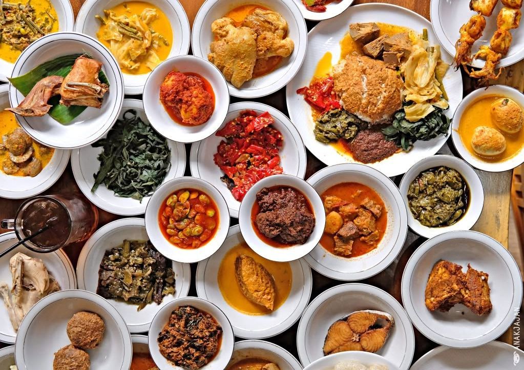 Bukan Cuma Rendang, Ini 6 Menu Masakan Padang yang Gak Kalah Juara!