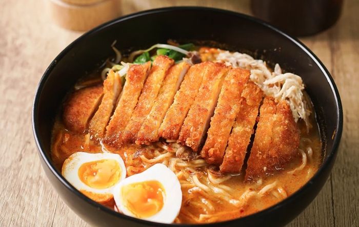 Resep Mie Kari Chicken Katsu Homemade, Simpel Tapi Rasanya Bikin Nagih!