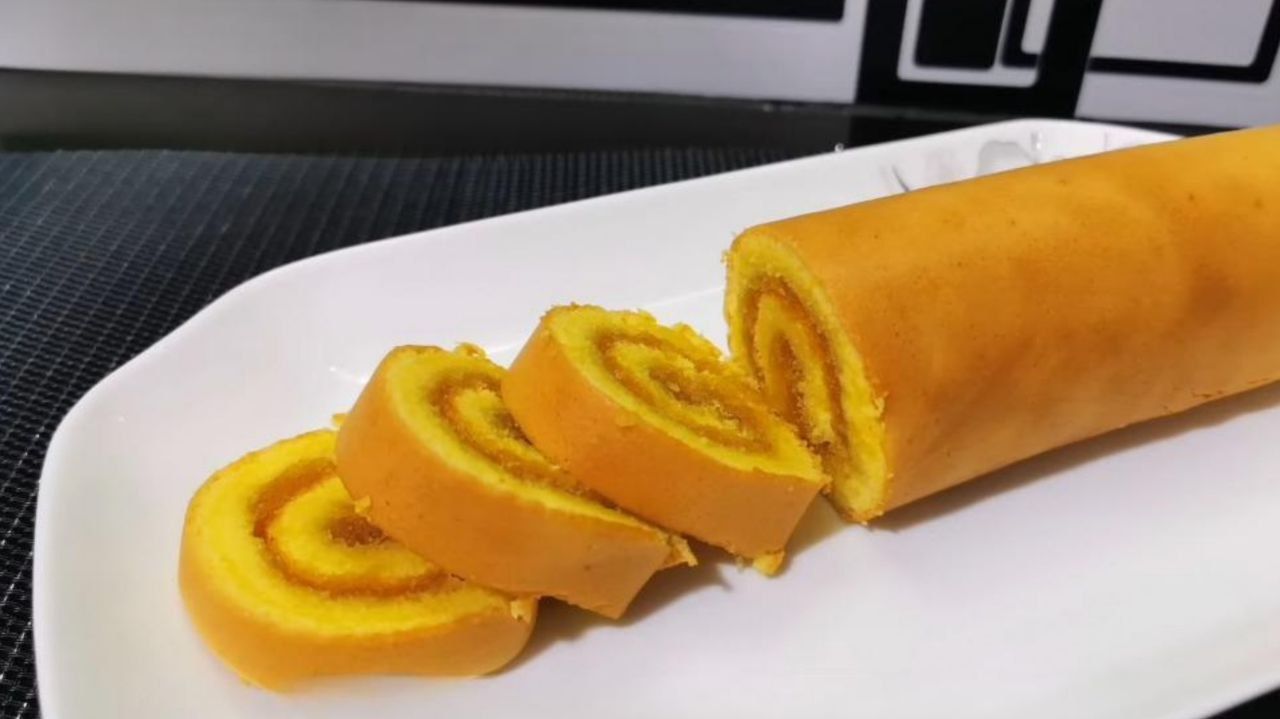 Resep Bolu Gulung Nanas yang Lembut dan Enak