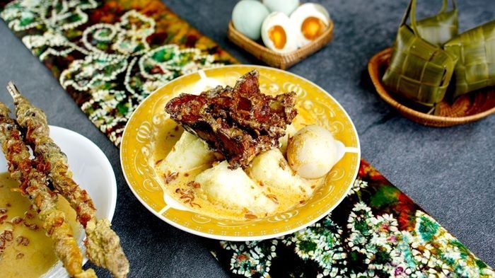 Ketupat Kandangan, Ikon Kalimantan Selatan yang Menggugah Selera
