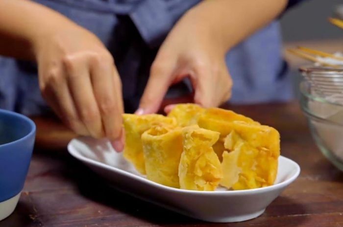 Resep Sate Telur Krispi Kuah Odeng: Kriuknya Bikin Nagih, Kuahnya Bikin Mupeng!