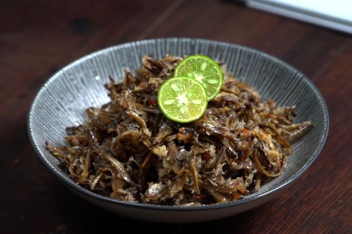 Resep Sager Bali Aga: Lawar Ikan Teri yang Sederhana Tapi Bikin Nagih