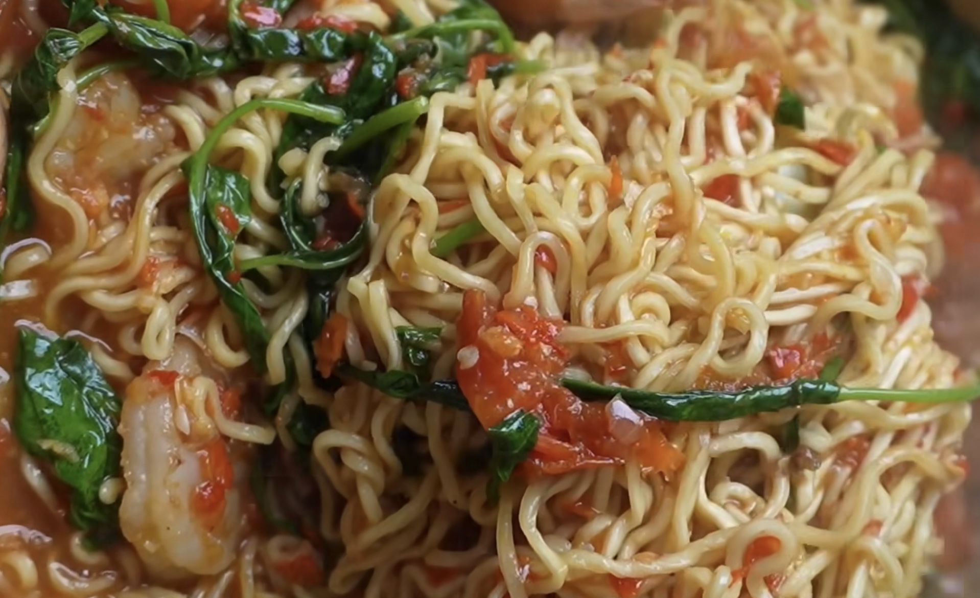 Biar Enggak Bosan! Cobain Kreasi Indomie Kangkung Belacan, Gurih dan Pedas Bikin Nagih 