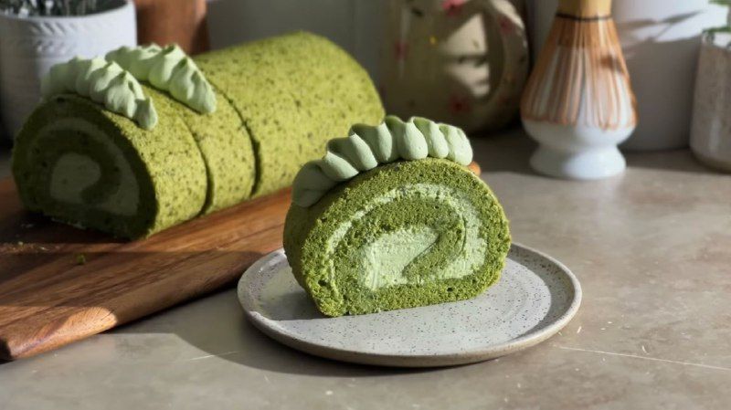 Resep Bolu Gulung Matcha Lembut dan Enak, Cocok untuk Camilan di Rumah