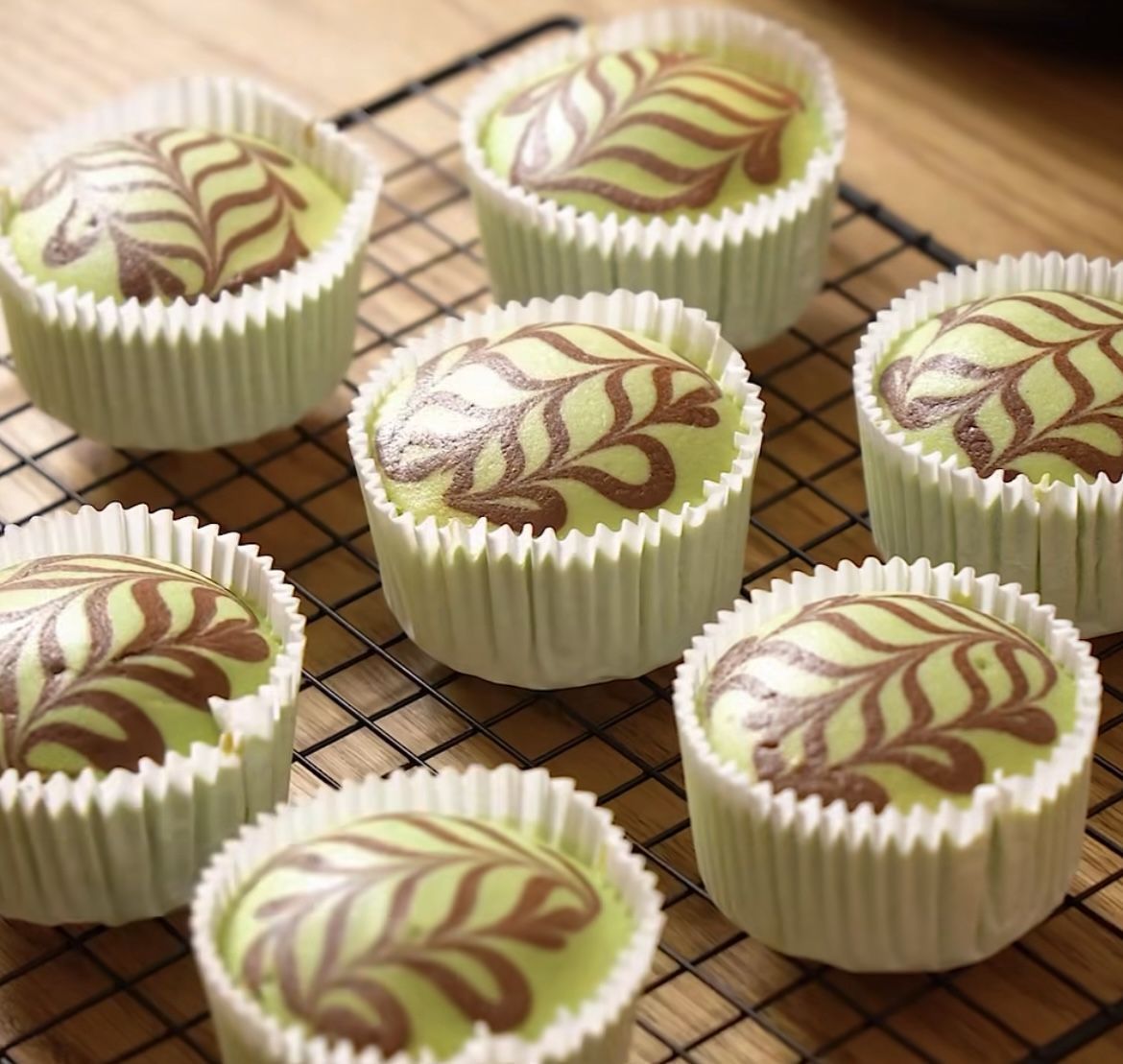 Resep Mini Bolu Pandan Air Fryer, Praktis dan Lembut untuk Kudapan Keluarga