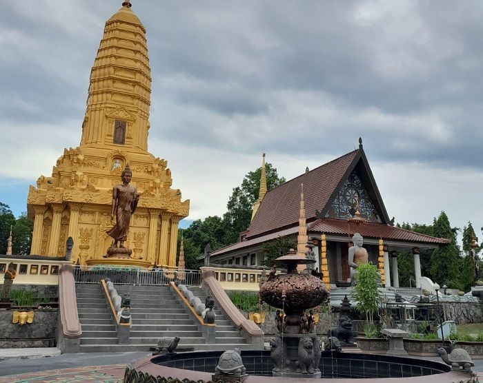 Menjelajahi Keindahan Mahavihara Buddhamanggala di Kota Balikpapan