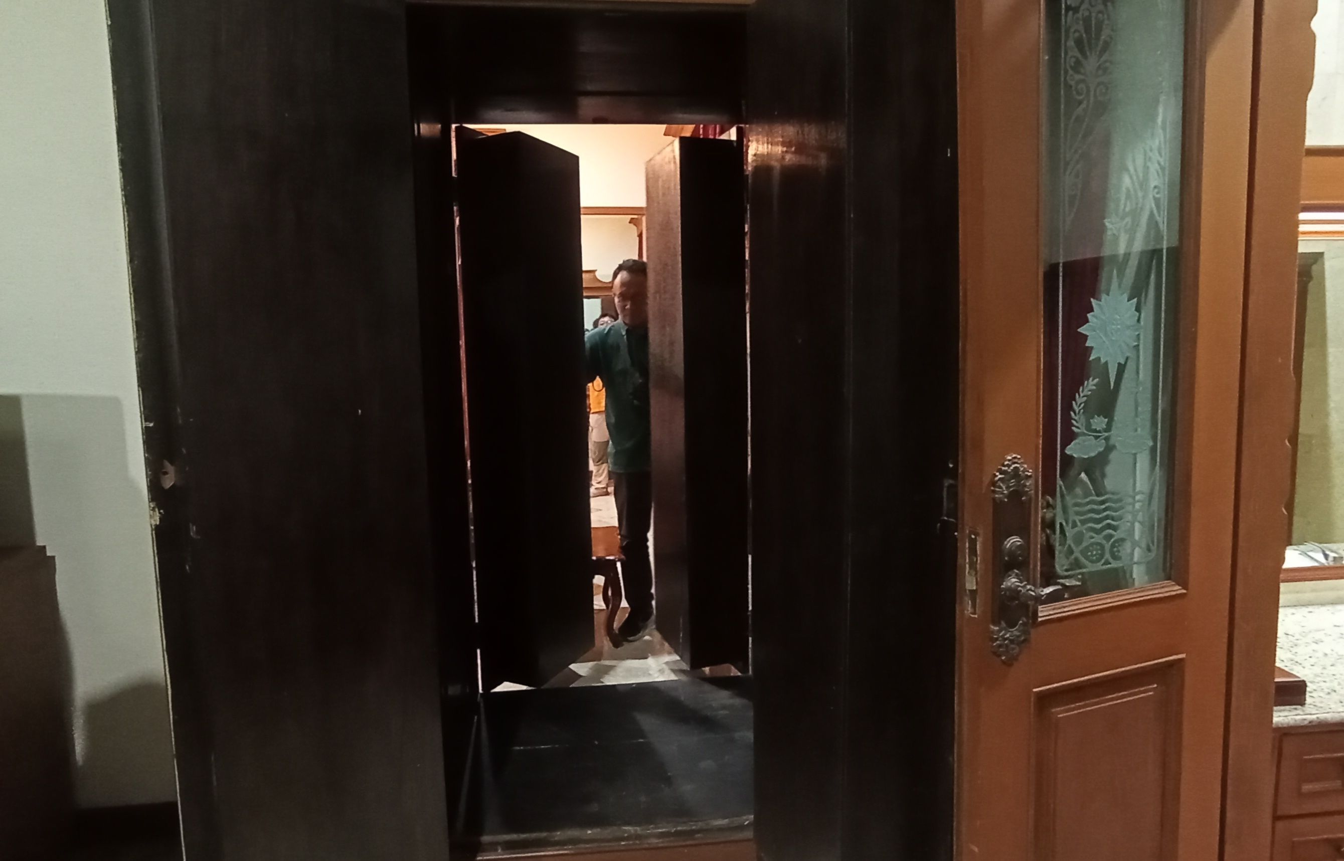 Ada Bunker di Salah Satu Kamar Hotel Mewah Solo, Konon Tembus ke Pura Mangkunegaran dan Kali Pepe