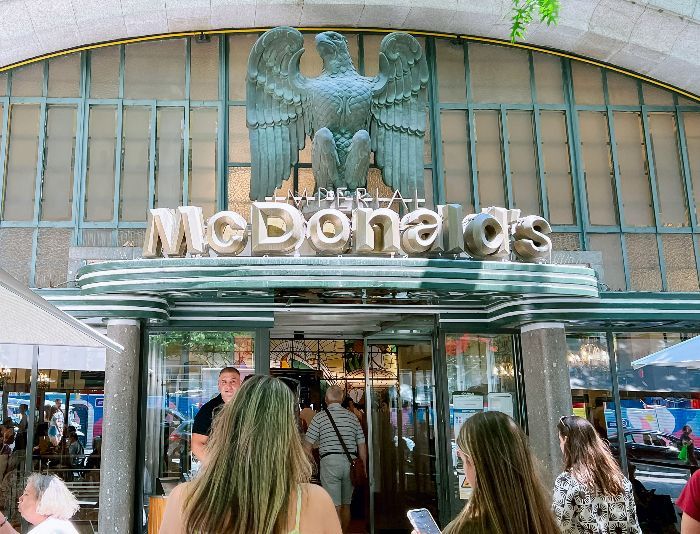 Intip Megahnya Gerai McDonald's Tercantik di Dunia, Lokasinya Berada di Portugal