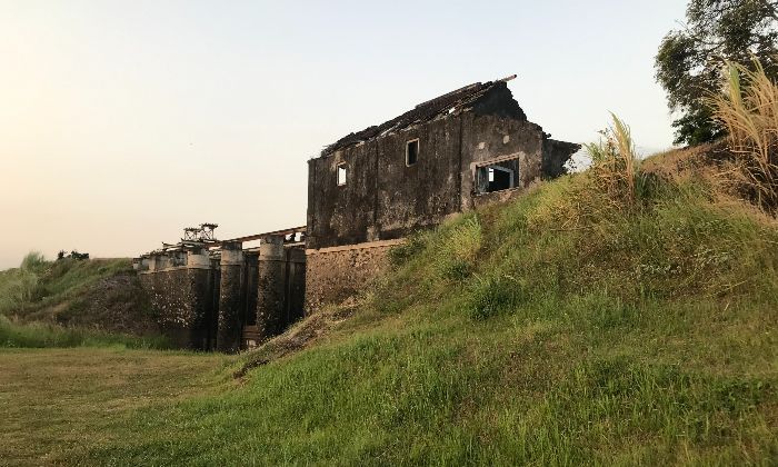 Dam Turipinggir: Keindahan Senja Bercampur Cerita Mistis di Jantung Kota Jombang