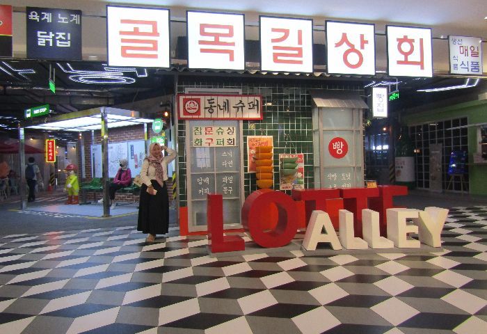 Spot Instagramable di Lotte Alley Vibes-nya Korea dan Jepang Banget, Lokasinya di Sini!