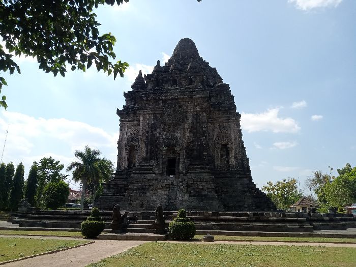 Bukan Borobudur, Ini Candi Buddha Tertua Letaknya Berada di Yogyakarta!