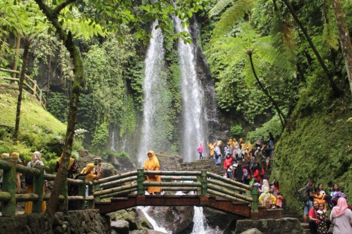 Air Terjun Jumog, Destinasi Wisata Favorit di Karanganyar yang Cocok Jadi Tujuan Liburan Natal dan Tahun Baru