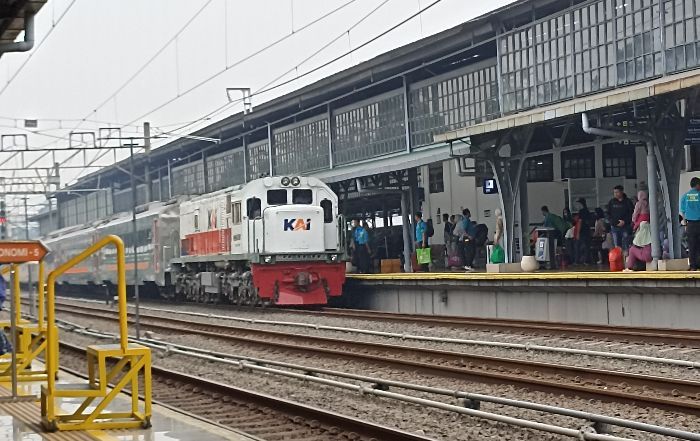 3 Rekomendasi Kereta Api Tujuan Jogja, Bisa Buat Liburan saat Arus Balik Lebaran