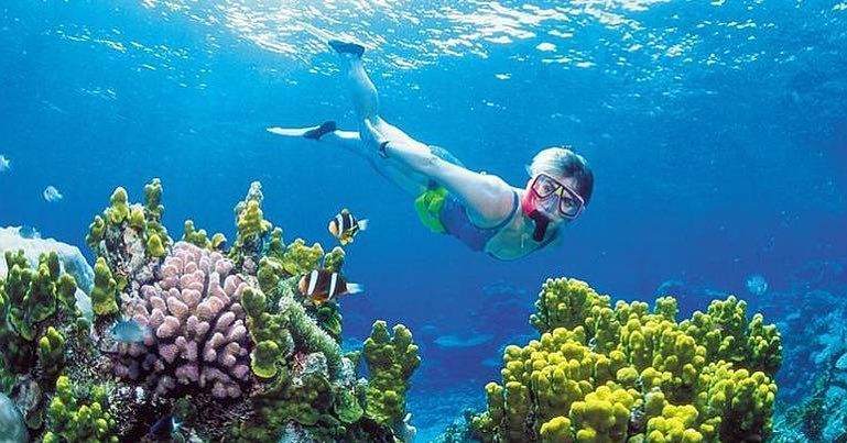 Ini Dia 5 Destinasi Wisata Bahari Terpopuler di Indonesia, Cocok untuk Berenang hingga Menyelam