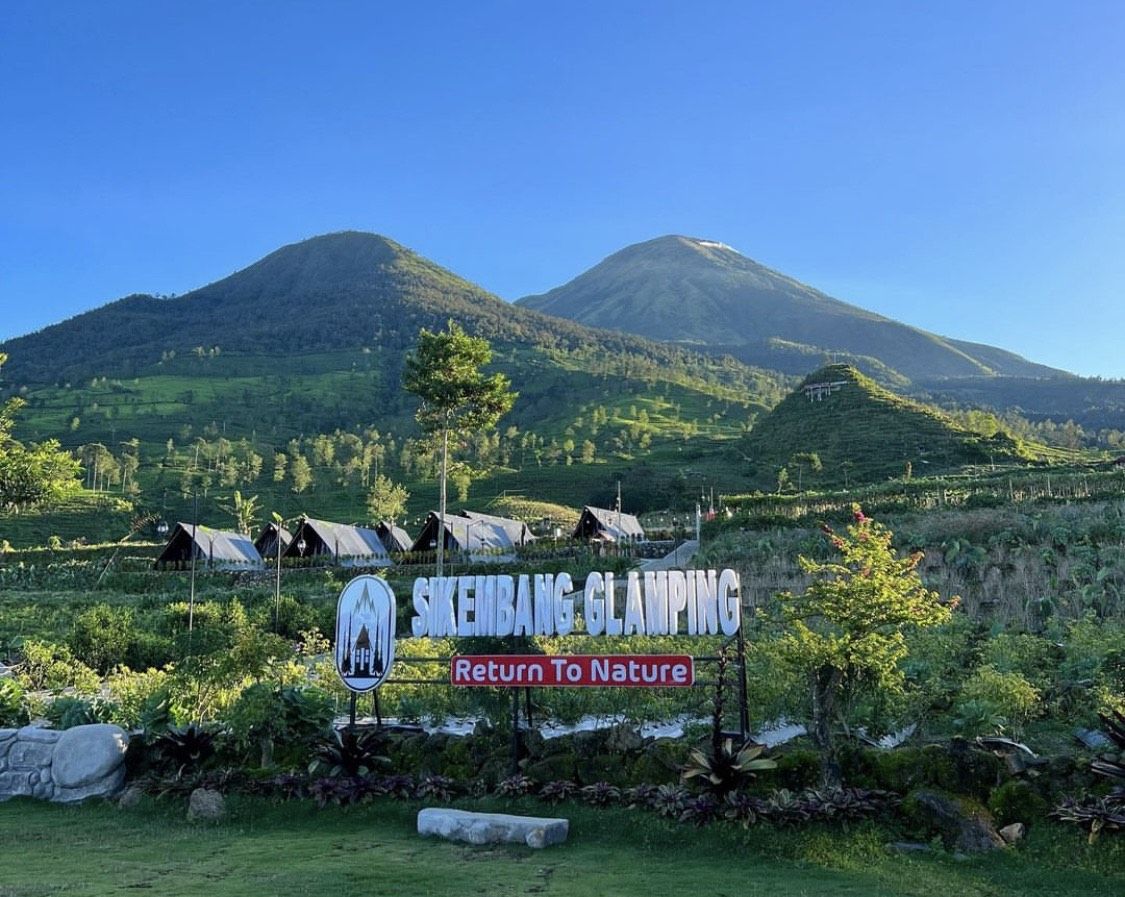 Menikmati Pesona Sikembang Glamping di Kaki Gunung Kembang