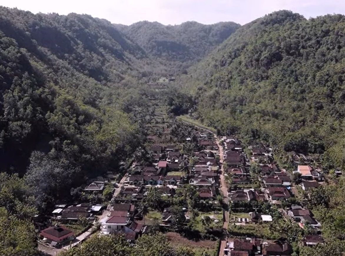 Melihat Eksotisme Wotawati Gunungkidul, Desa Unik Berdiri Tegak Bekas di Aliran Sungai Bengawan Solo Purba