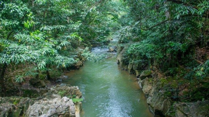 Kota Halong di Kabupaten Balangan: Miniatur Indonesia yang Menawan