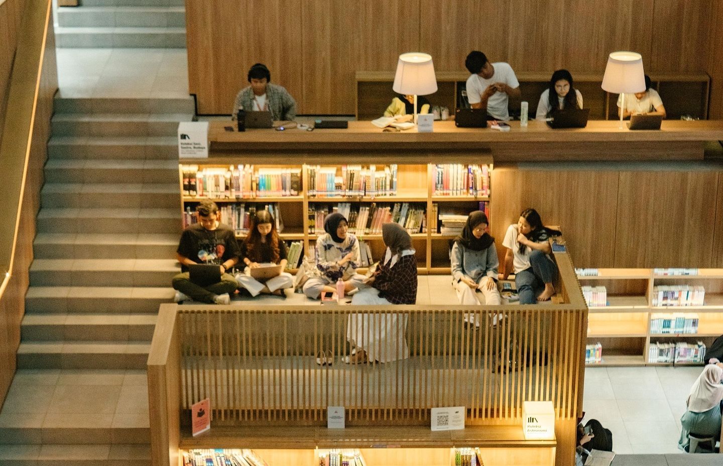 Rekomendasi Perpustakaan Cozy di Jakarta, Cocok Jadi Tempat Nugas