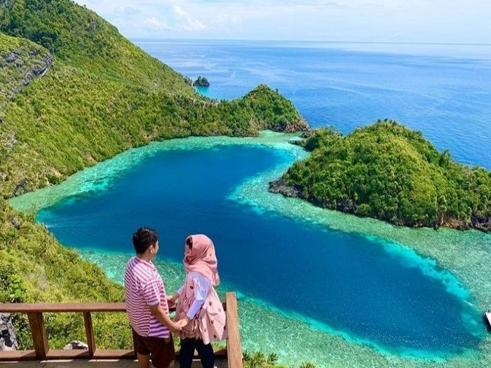 Danau Cinta Karawapop, Destinasi Romantis yang Cocok untuk Melamar Pacar