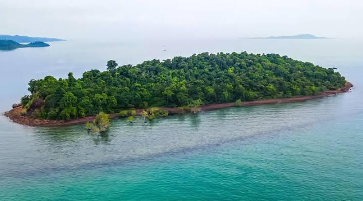 Viral, Pulau Kerengge di Selat Singapura Dijual Seharga Rp12 Miliar