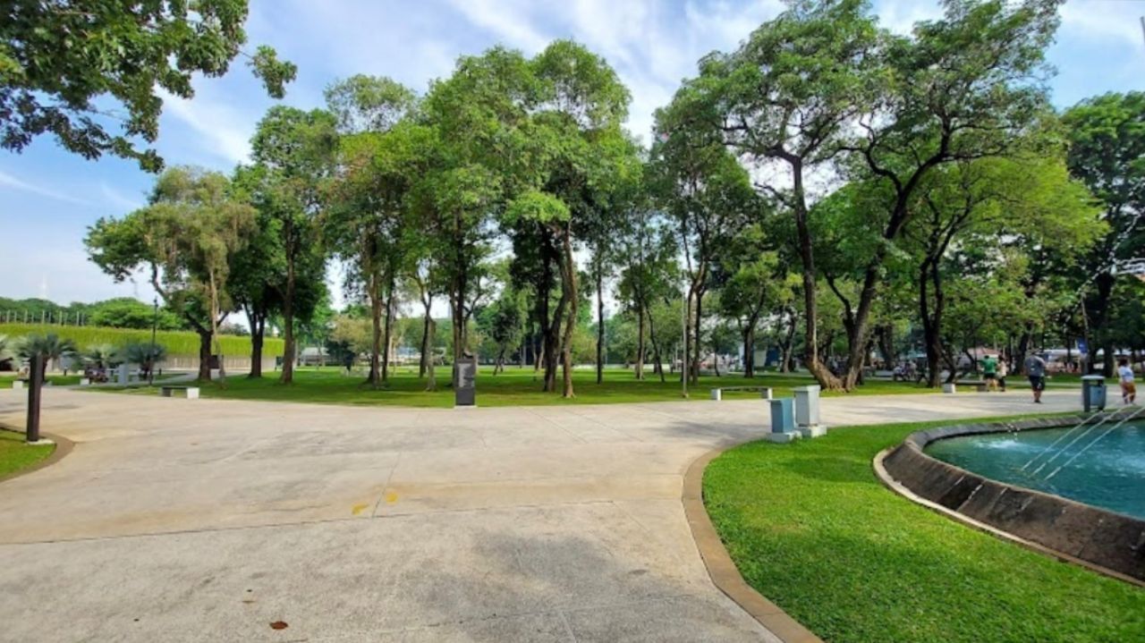 5 Taman di Jakarta Pusat yang Cocok untuk Piknik Keluarga