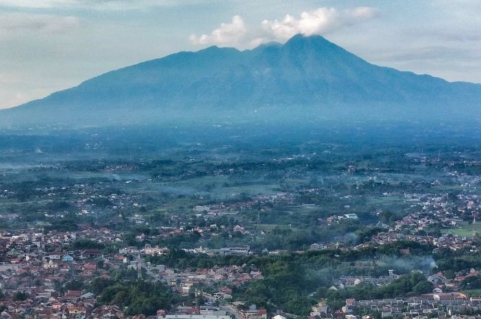 7 Tempat Wisata di Bogor yang Hits di Tahun 2025
