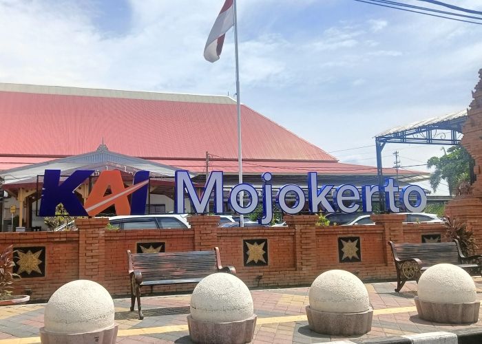 Tiket KA Jarak Jauh Reguler Arus Balik Lebaran 2025 Keberangkatan Stasiun Mojokerto Sudah Bisa Dipesan