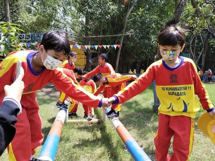 Alas Prambon: Tempat Anak Belajar di Alam Sekaligus Ketawa-ketiwi
