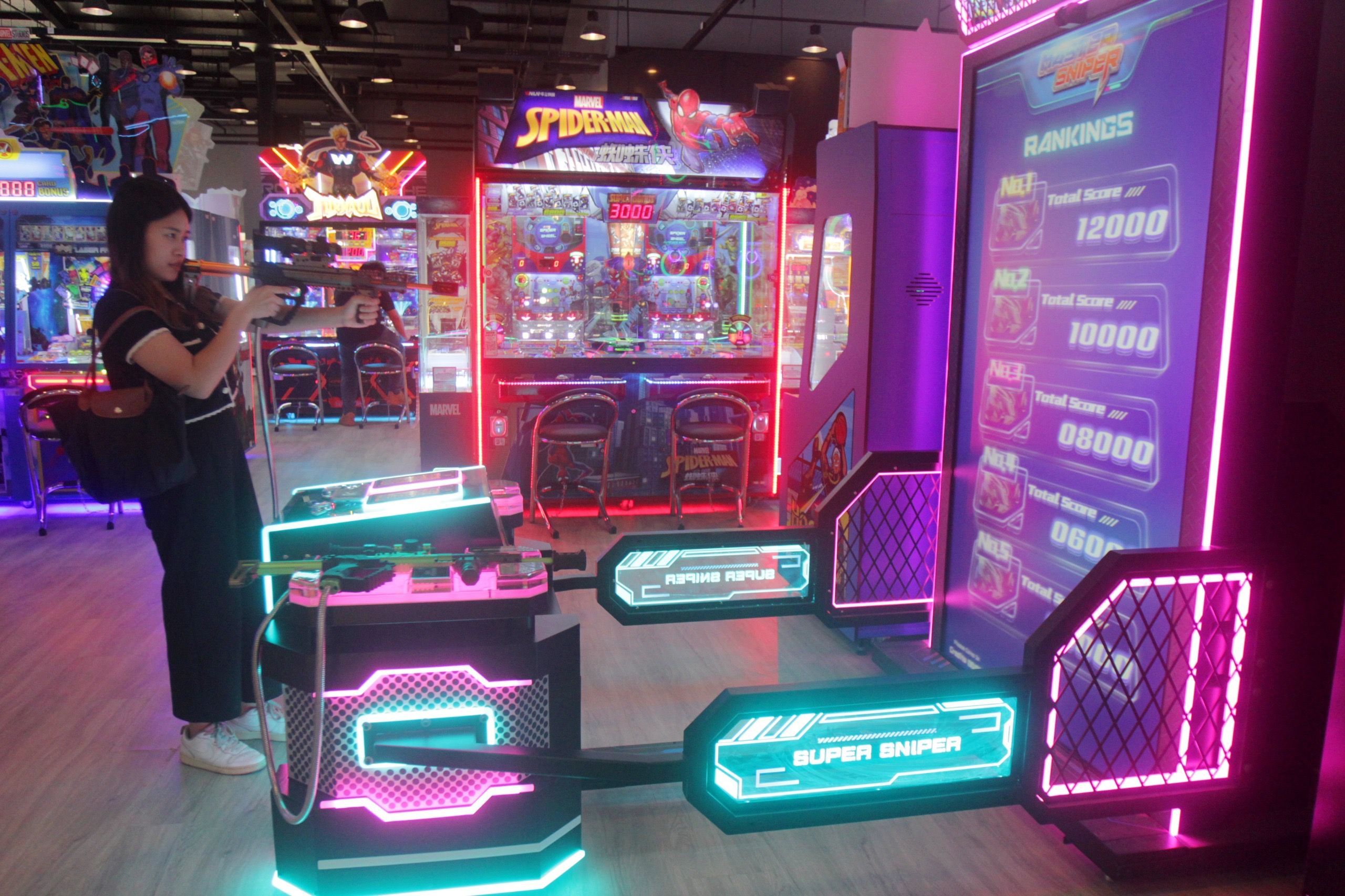 Surganya Pencinta Claw Machines di Playground Terbesar PIK 2