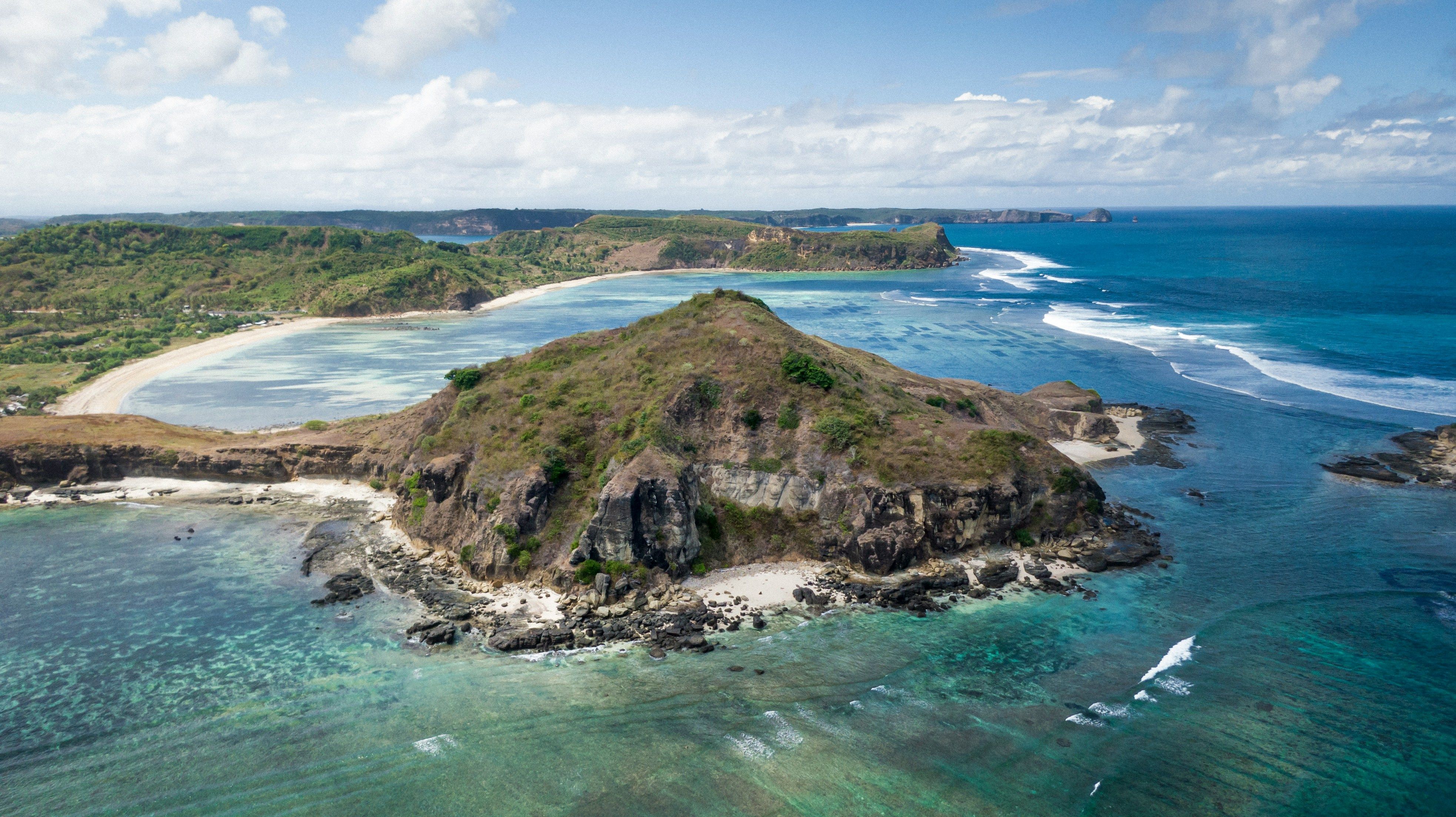 Gak Perlu ke Luar Negeri, Ini 5 Kota Seru yang Cocok untuk Liburan Musim Panas