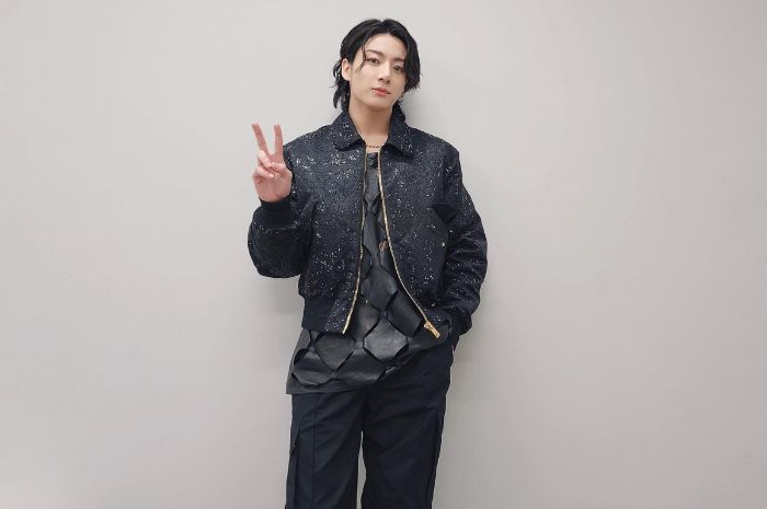 Jungkook BTS Akan Rilis Digital Single 'Seven' 14 Juli Mendatang: Lagu Musim Panas yang Menyegarkan