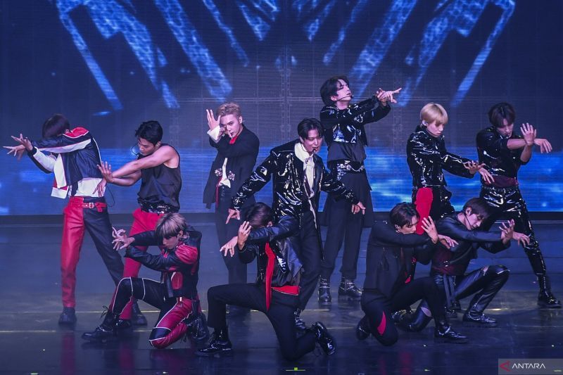 THE BOYZ Akui Energi Fans Indonesia, Sampai Kewalahan Nggak Bisa Mengimbangi